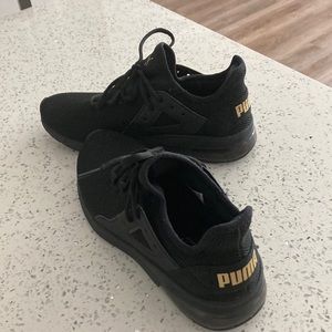 Puma sneakers in great condition